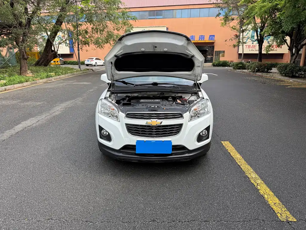 Chevrolet Trax 2015 — фото 14