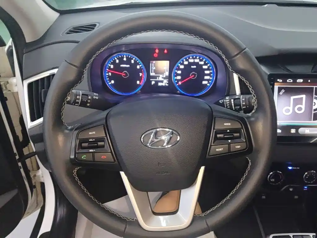 Hyundai ix25 2019 — фото 11