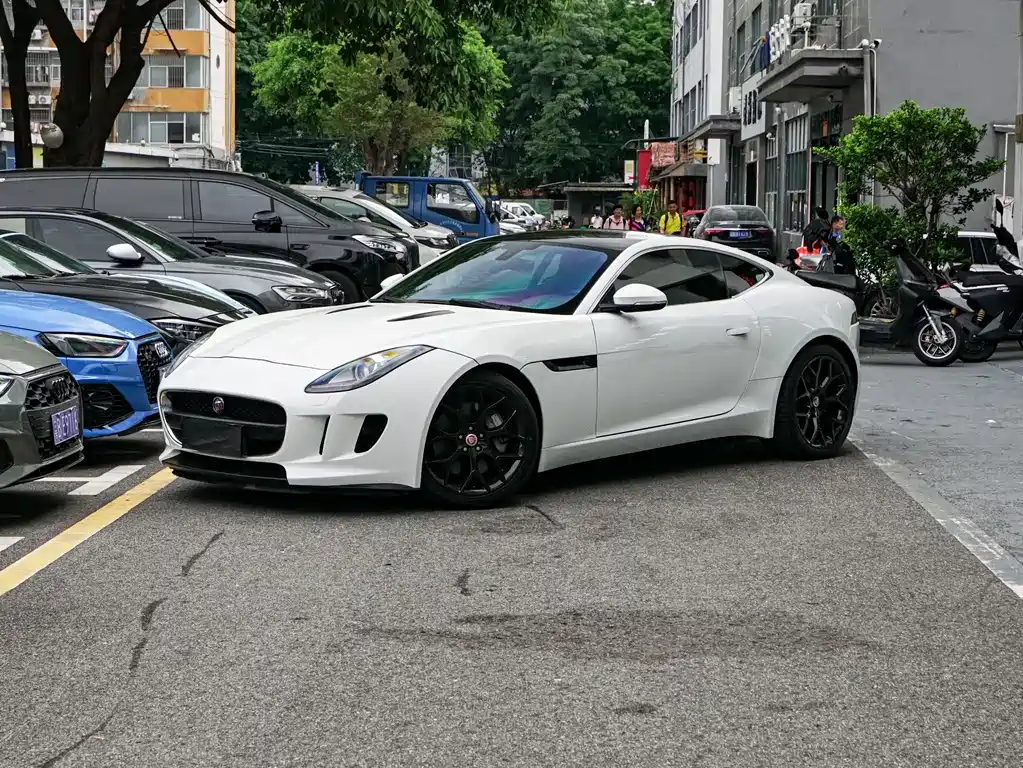 Jaguar F-TYPE 2017