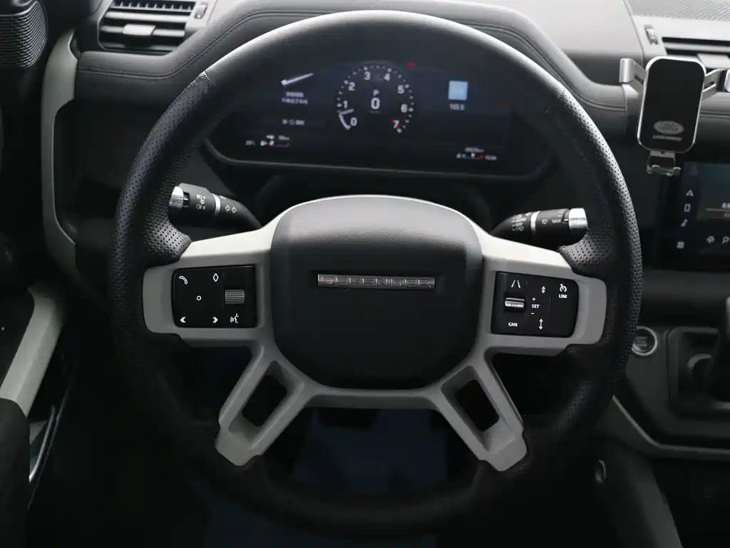 Land Rover Defender 2021 — фото 14