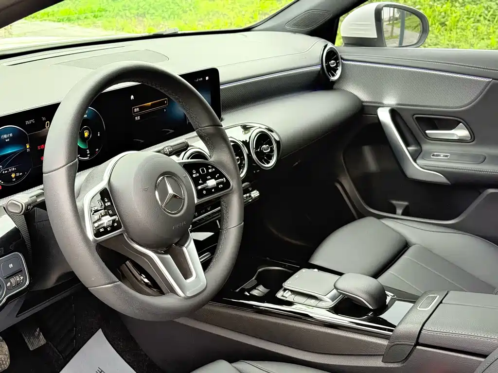 Mercedes-Benz A-Class 2024