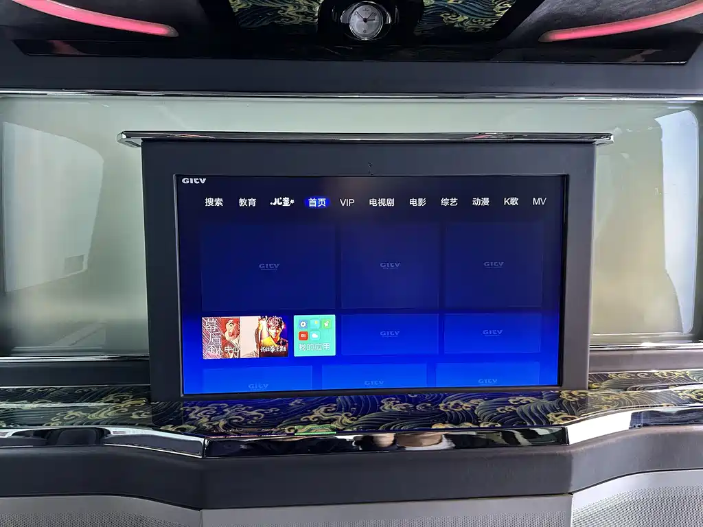 Toyota Alphard 2018 — фото 30