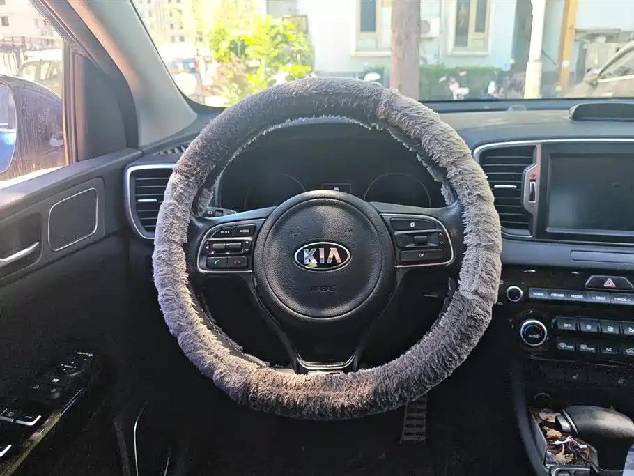 Kia KX5 2016 — фото 15