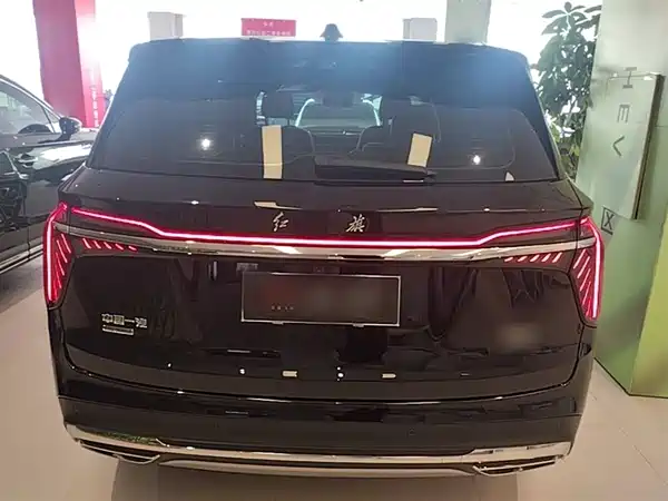 Hongqi HS7 PHEV 2024