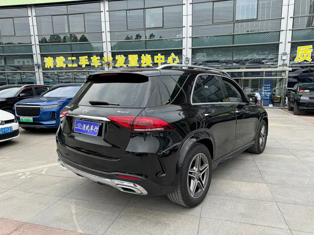 Mercedes-Benz GLE 2019 — фото 15