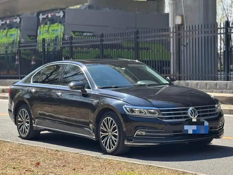 Volkswagen Phideon 2018 — фото 3
