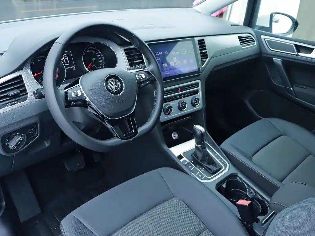 Volkswagen Golf Jialu 2016 — фото 6