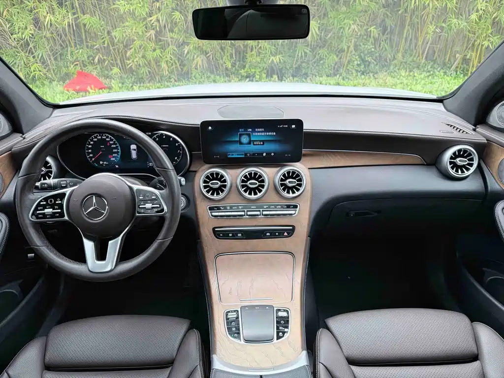 Mercedes-Benz GLC 2020 — фото 3