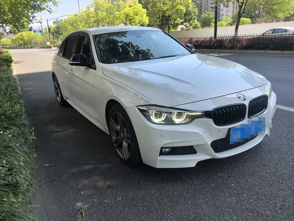 BMW 3 Series 2019 — фото 2