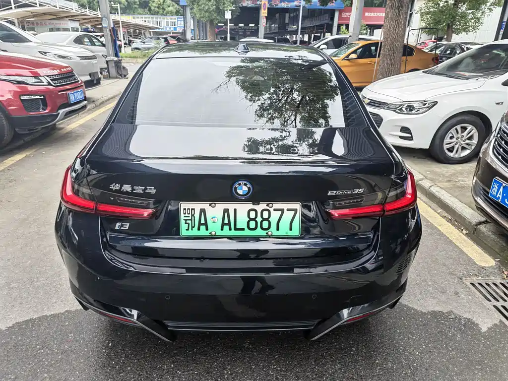 BMW i3 2023 — фото 11