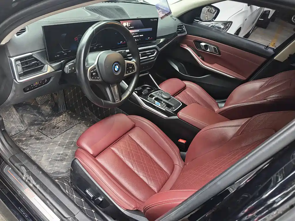 BMW i3 2023 — фото 3