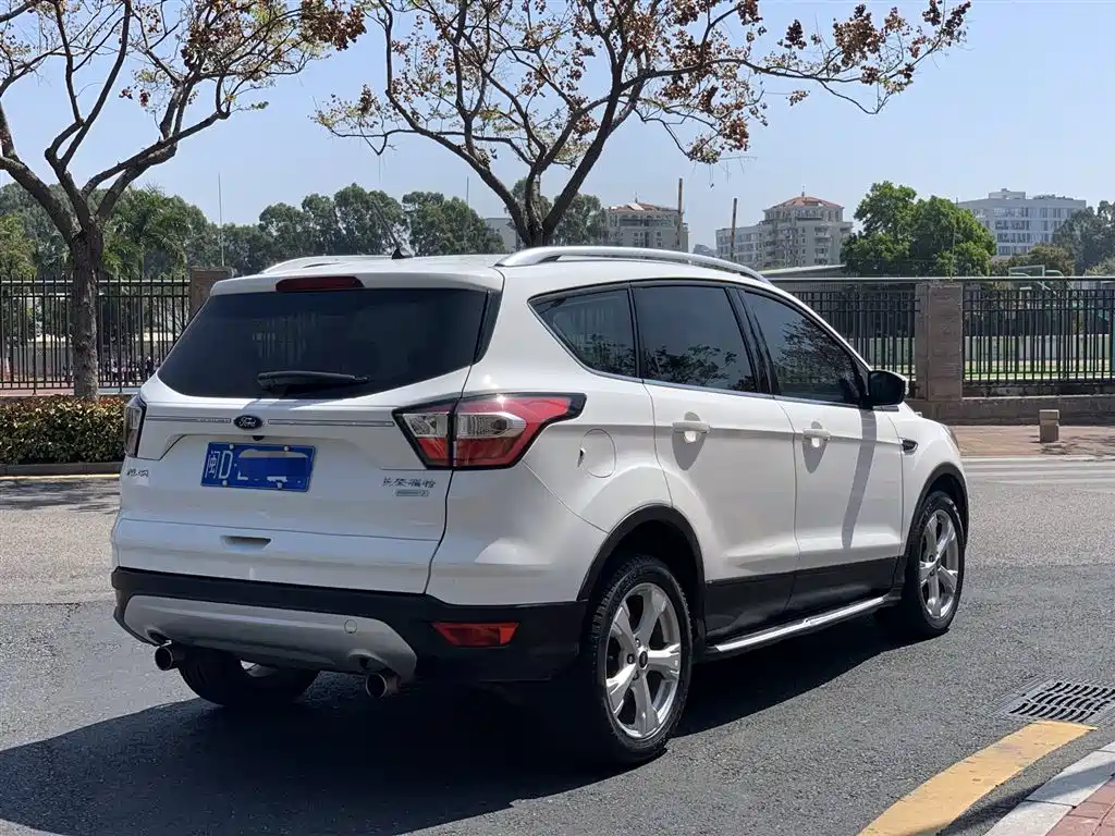 Ford Kuga 2018 — фото 5