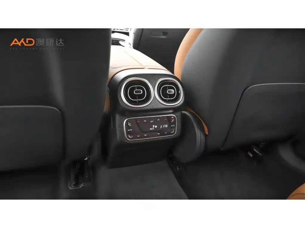 Mercedes-Benz GLC 2025 — фото 9