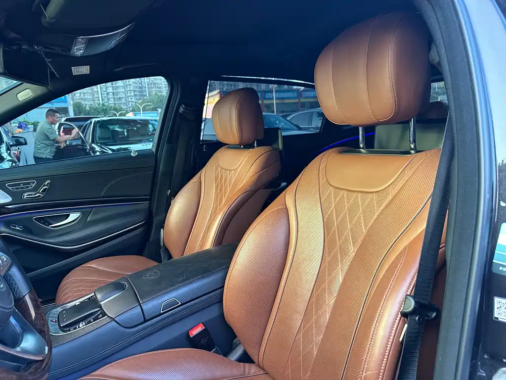 Mercedes-Benz Maybach S-Class 2020 — фото 11