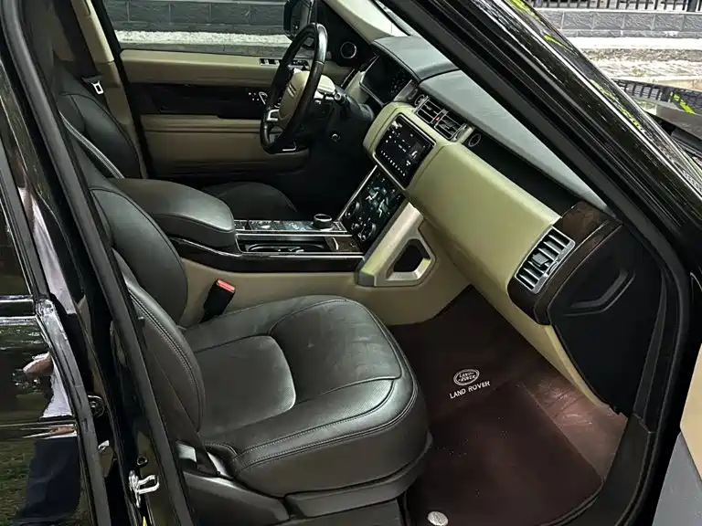 Land Rover Range Rover 2021 — фото 15