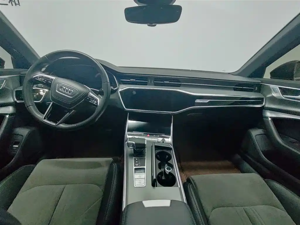 Audi A6L 2023 — фото 6