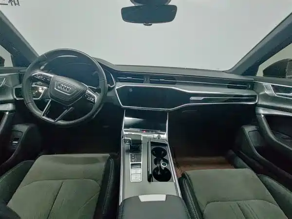 Audi A6L 2023