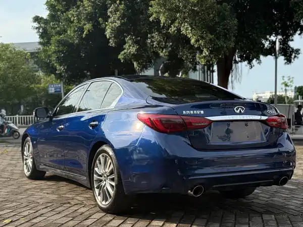 Infiniti Q50L 2020