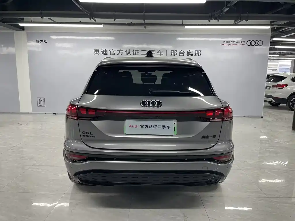 Audi Q6L e-tron 2025 — фото 4