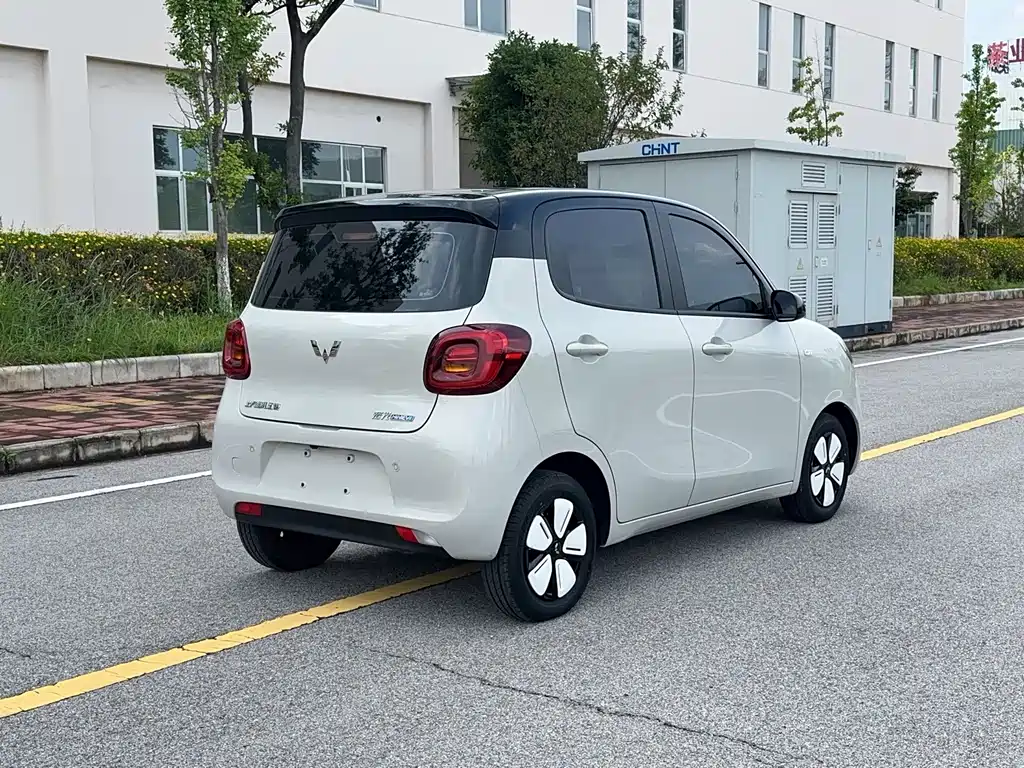 Wuling Hongguang MINIEV 2025