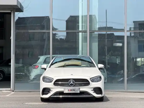 Mercedes-Benz E-Class 2021