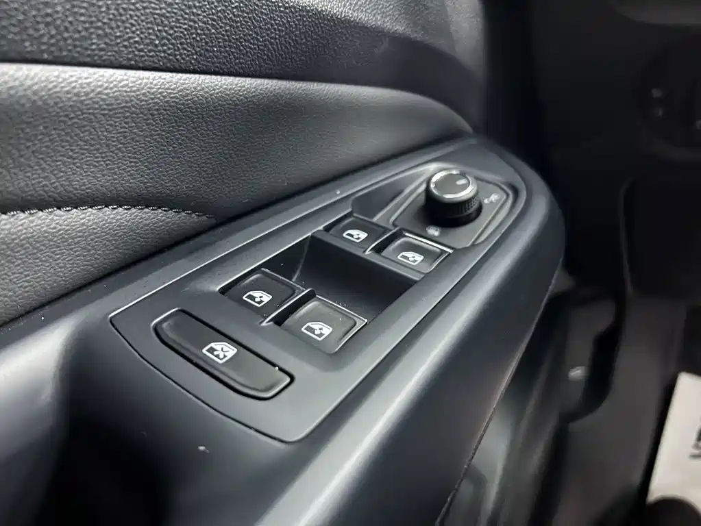 Volkswagen Passat 2023 — фото 11