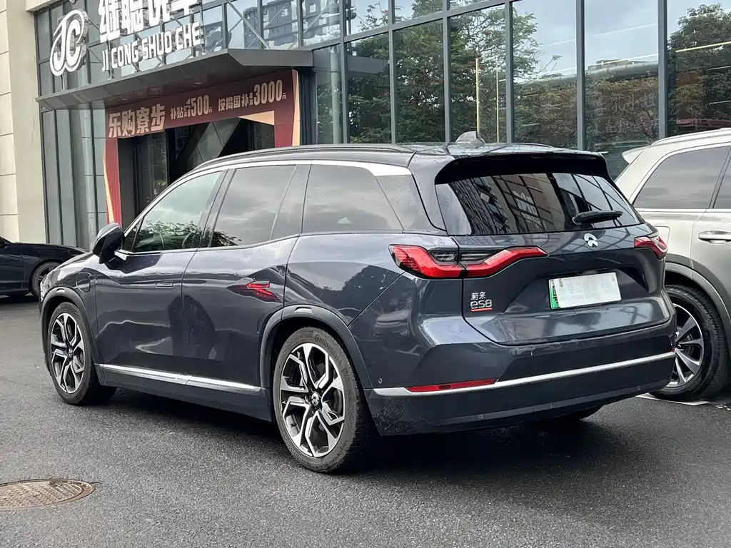NIO ES8 2021 — фото 3