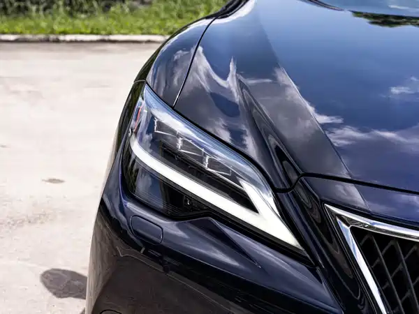 Lexus LS 2021