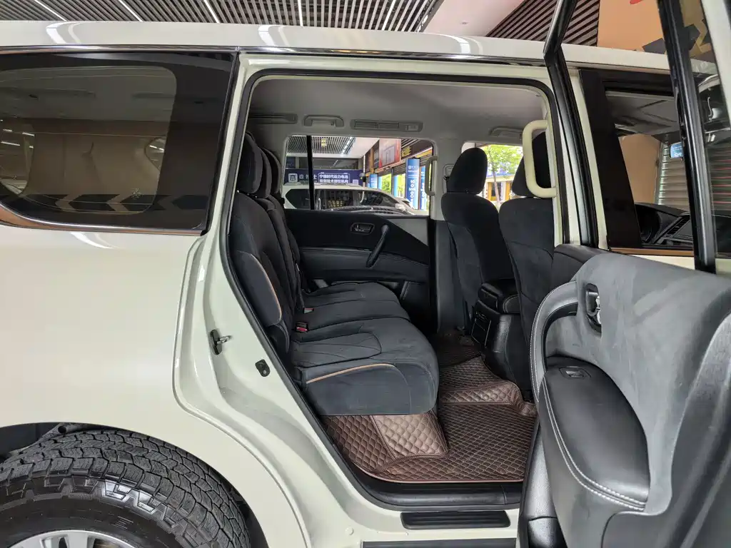 Nissan Patrol 2018 — фото 13
