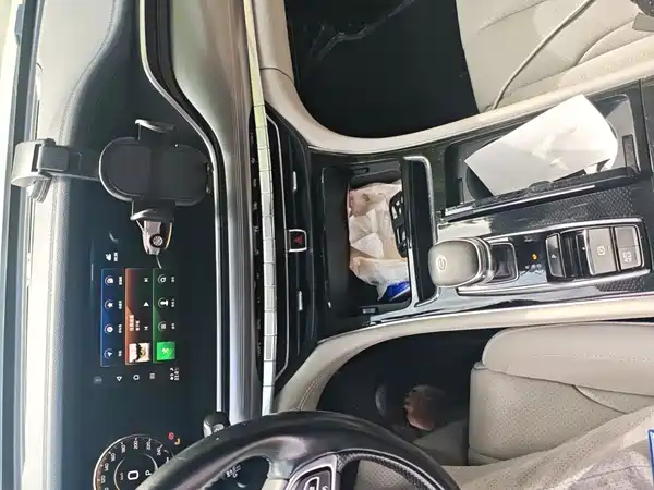 GAC Trumpchi GA8 2021