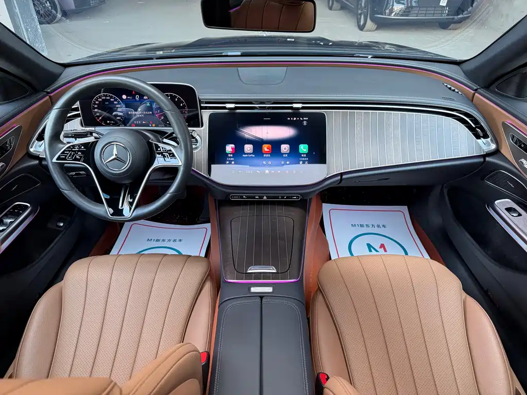Mercedes-Benz E-Class 2024 — фото 10