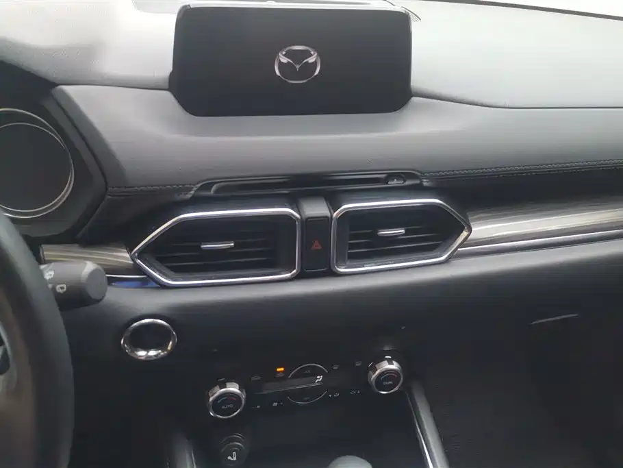 Mazda CX-5 2018 — фото 13