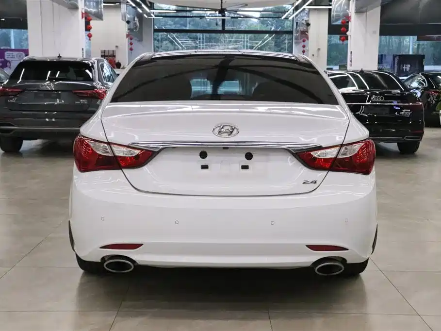 Hyundai Sonata 2013 — фото 4