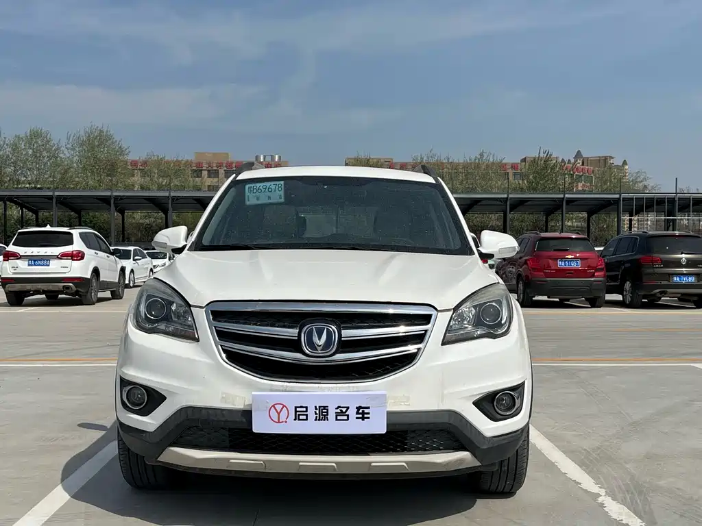 Changan CS35 2017 — фото 2