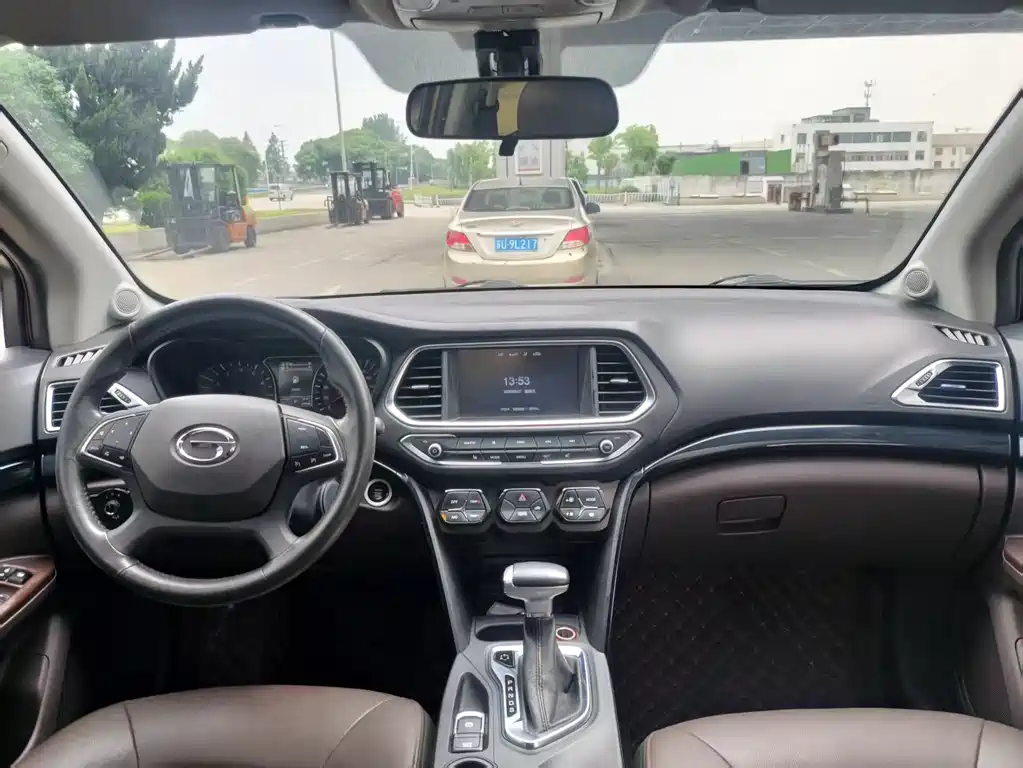 GAC Motor Trumpchi GS4 2016 — фото 18