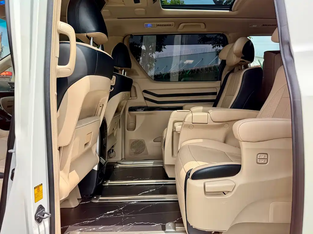 Toyota Alphard 2013 — фото 7