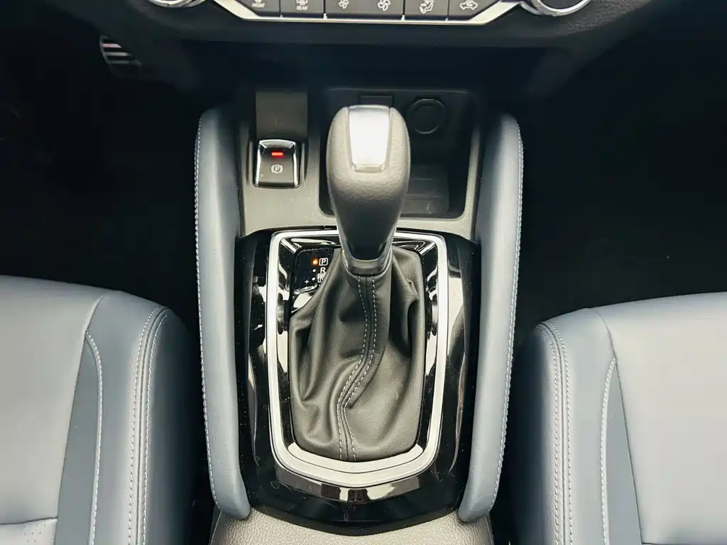 Nissan Qashqai 2025 — фото 17