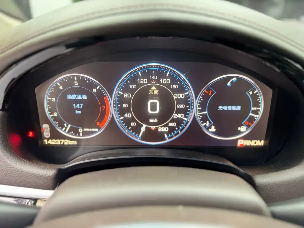 Cadillac XTS 2015 — фото 10