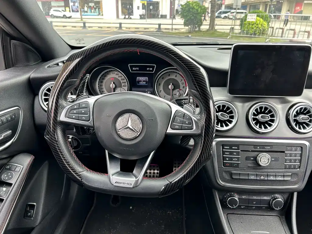 Mercedes-Benz CLA 2016 — фото 12