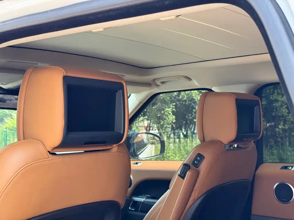 Land Rover Sport 2021 — фото 10