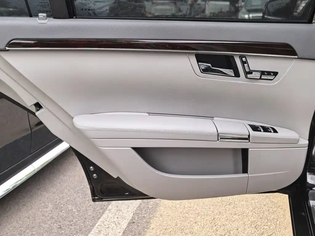 Mercedes-Benz S-Class 2012 — фото 12