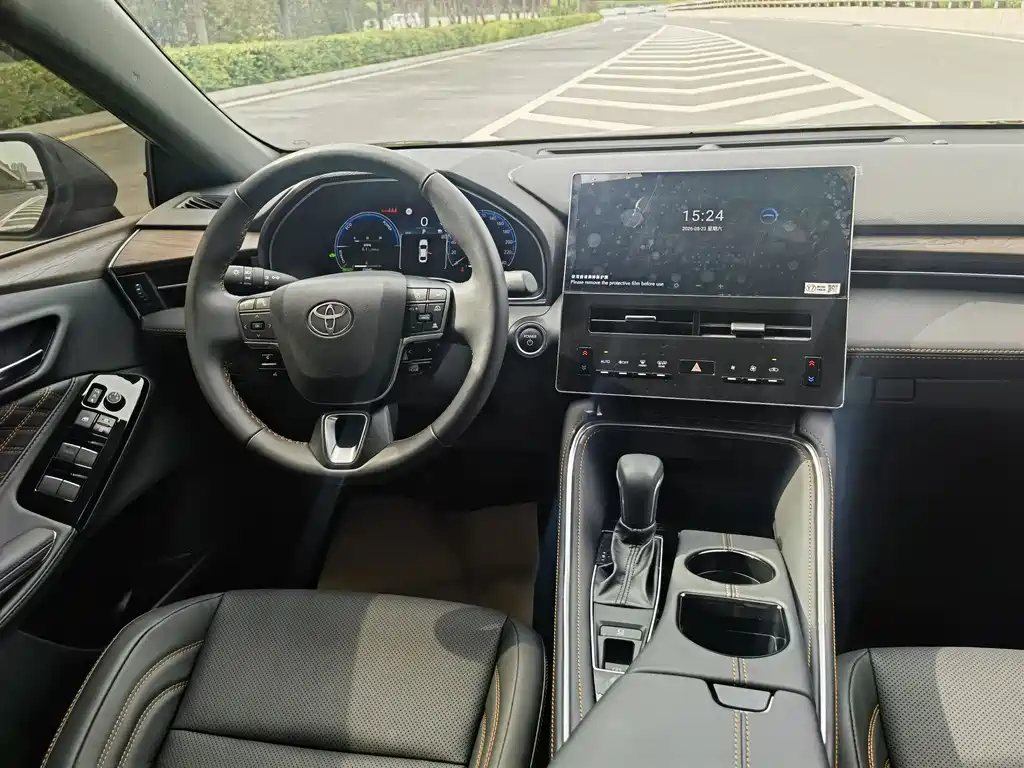 Toyota Avalon 2025 — фото 11