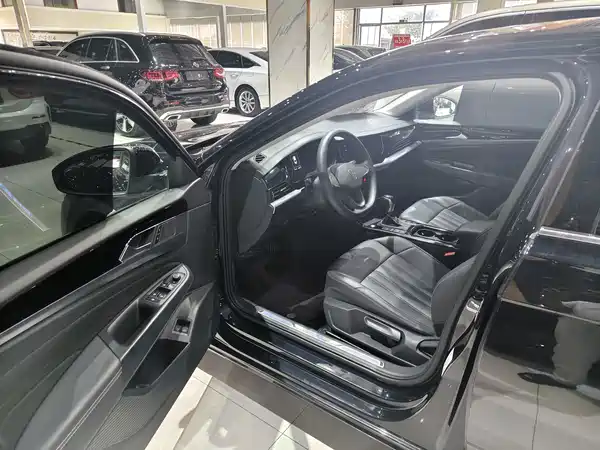 Volkswagen Passat Plug-In Hybrid 2022