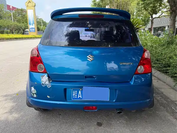 Suzuki Swift 2011