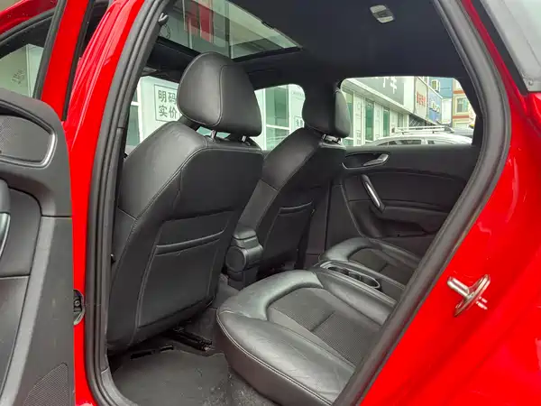 Audi A1 2016