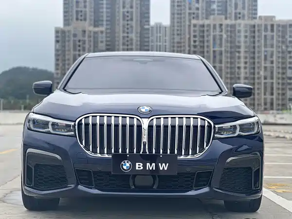 BMW 7 Series 2021