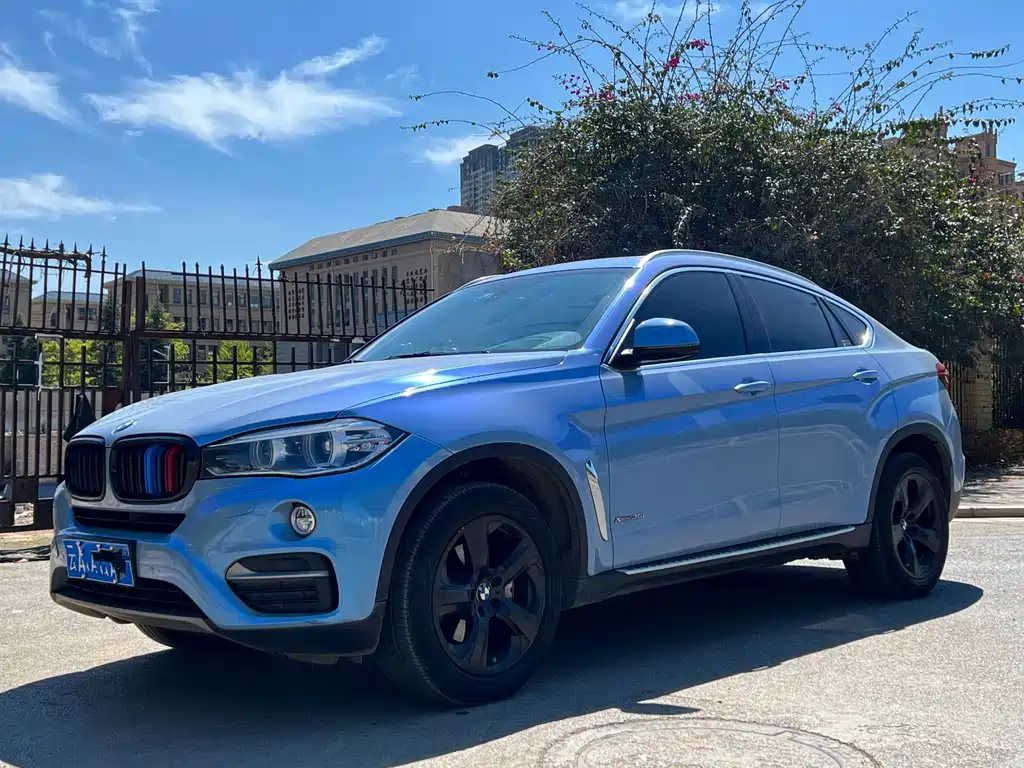BMW X6 2016 — фото 1