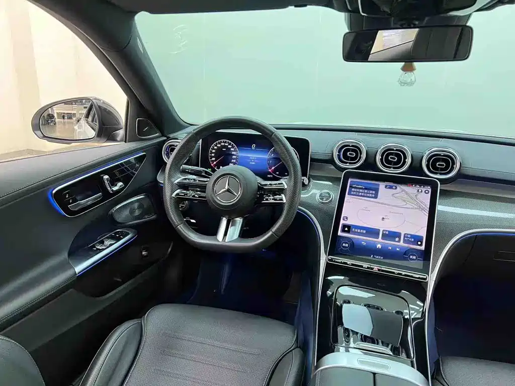Mercedes-Benz C-Class 2024 — фото 15