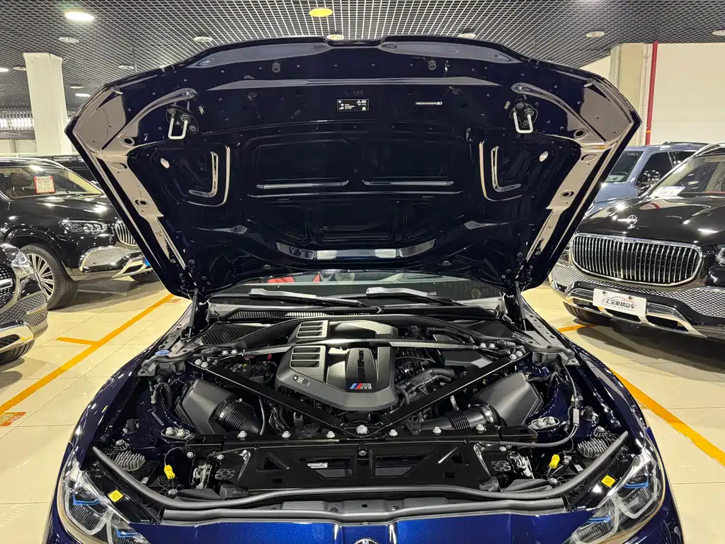 BMW M4 2023 — фото 19