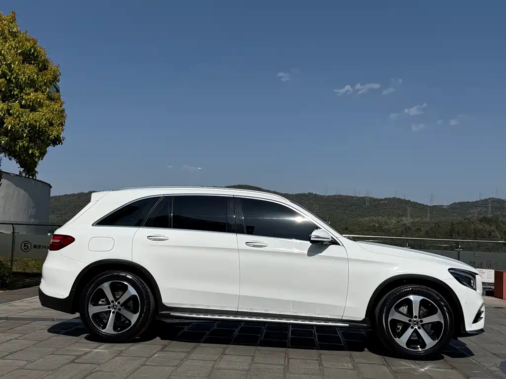 Mercedes-Benz GLC 2019